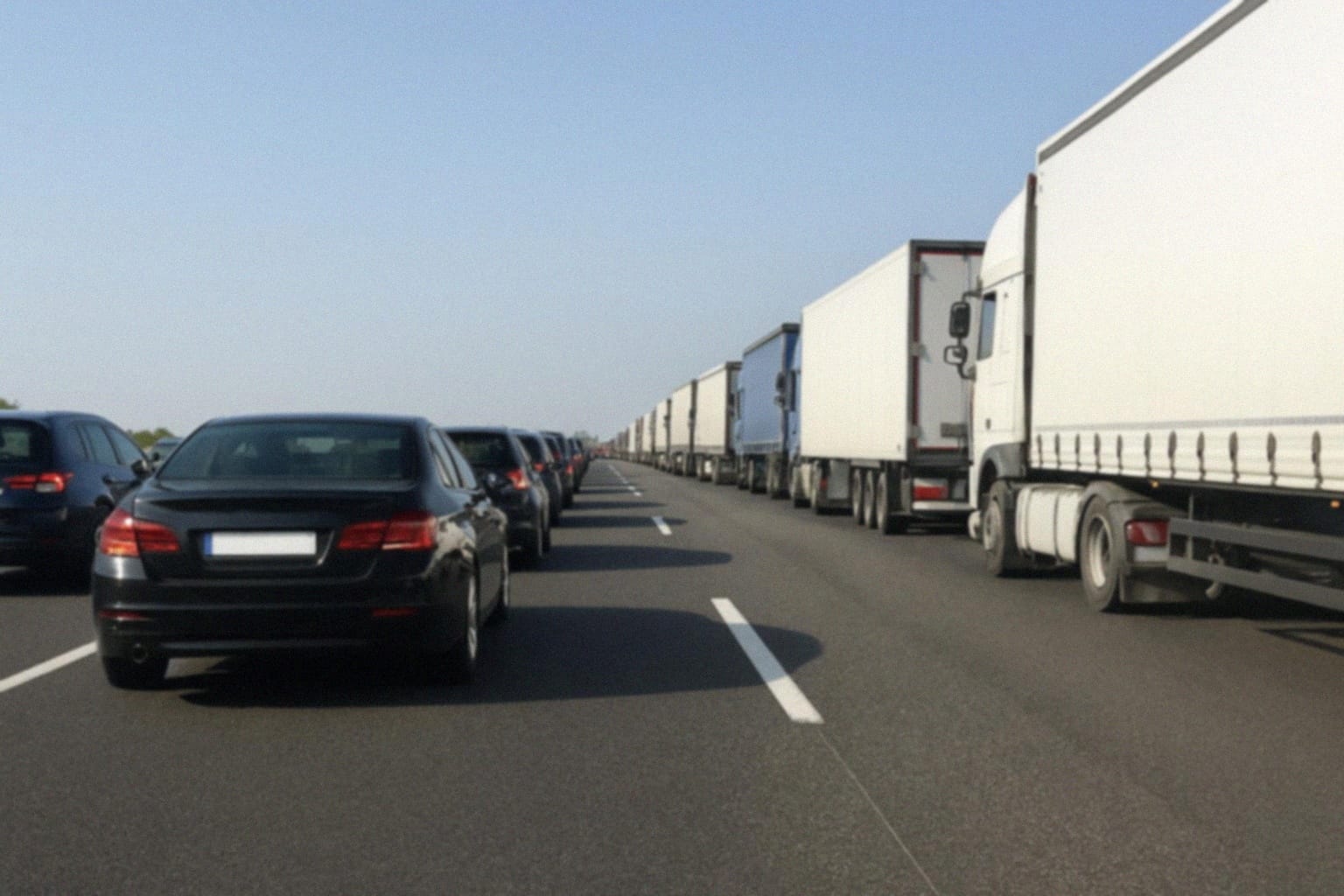 Ćwiczenia ratownicze w Kaliszu na terenie Wytwórni Sprzętu Komunikacyjnego